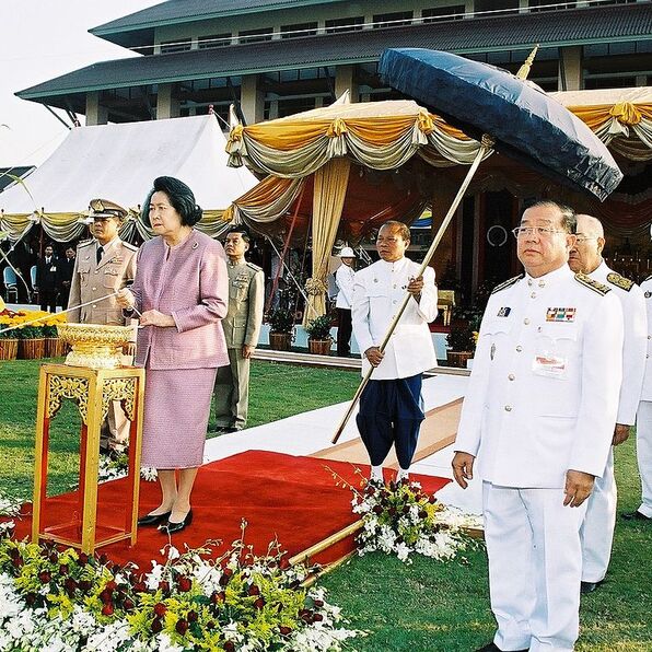 สมเด็จพระเจ้าพี่นางเธอเจ้าฟ้ากัลยาณิวัฒนากรมหลวงนราธิวาสราชนครินทร์เสด็จฯแทนพระองค์ทรงประกอบพิธีเททองหล่อพระรูป ภาพที่ 3