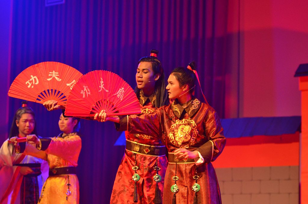 นักศึกษาจีนวิทยา เปิดม่านละครเวที 'The Blue Butterfly' โชว์ความสามารถด้านภาษาและวัฒนธรรมจีน