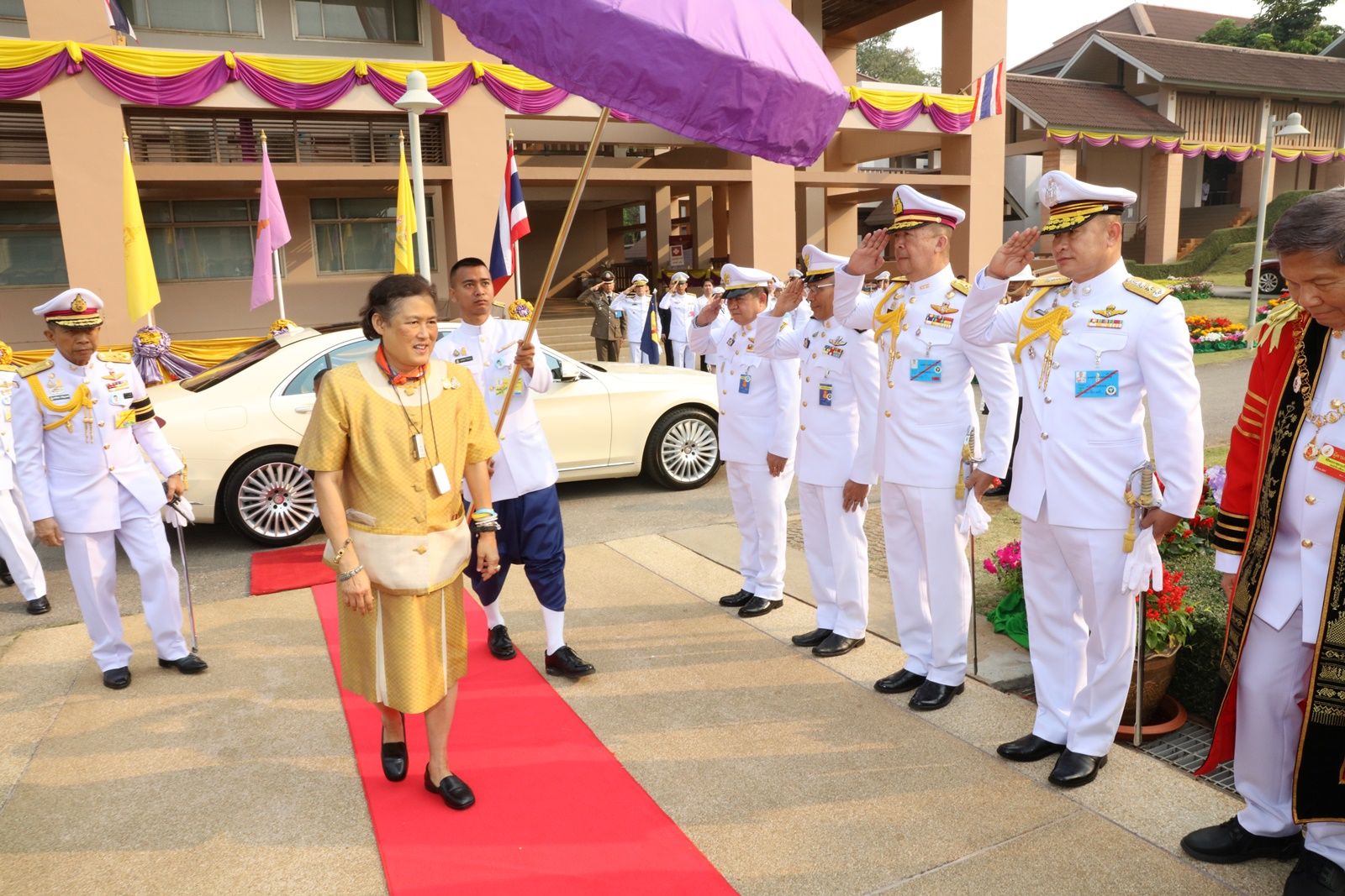 มหาวิทยาลัยแม่ฟ้าหลวง จัดพิธีพระราชทานปริญญาบัตร บัณฑิตรุ่นที่ 17